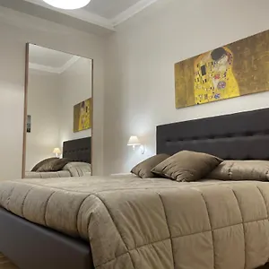 Luxury Apartament's Celso , Palermo Italia